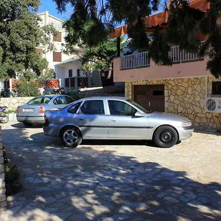 Double Mandre 3557a Guest house