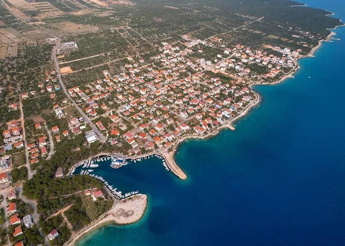 Double Mandre 3557a Gostinjska kuća